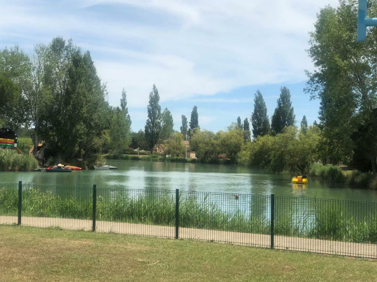 Appartement Les Hameaux Arles Dış mekan fotoğraf