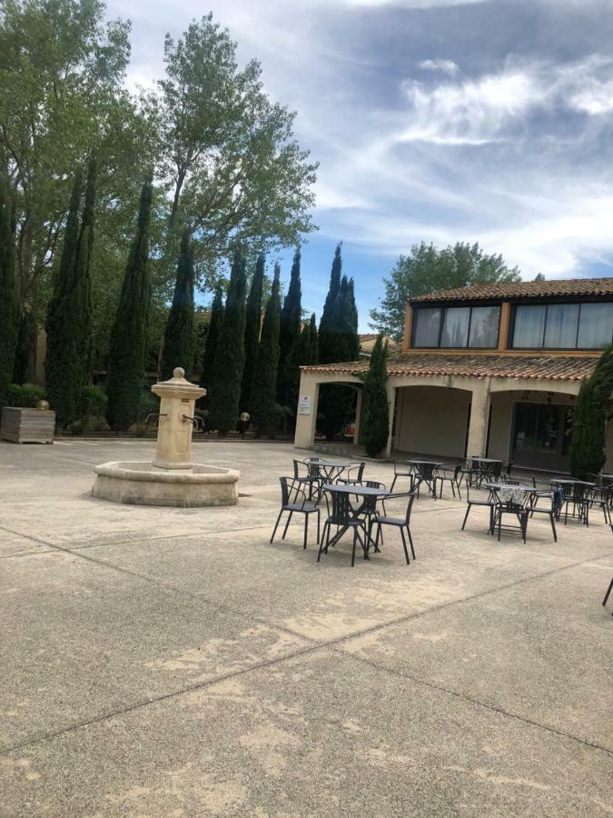 Appartement Les Hameaux Arles Dış mekan fotoğraf